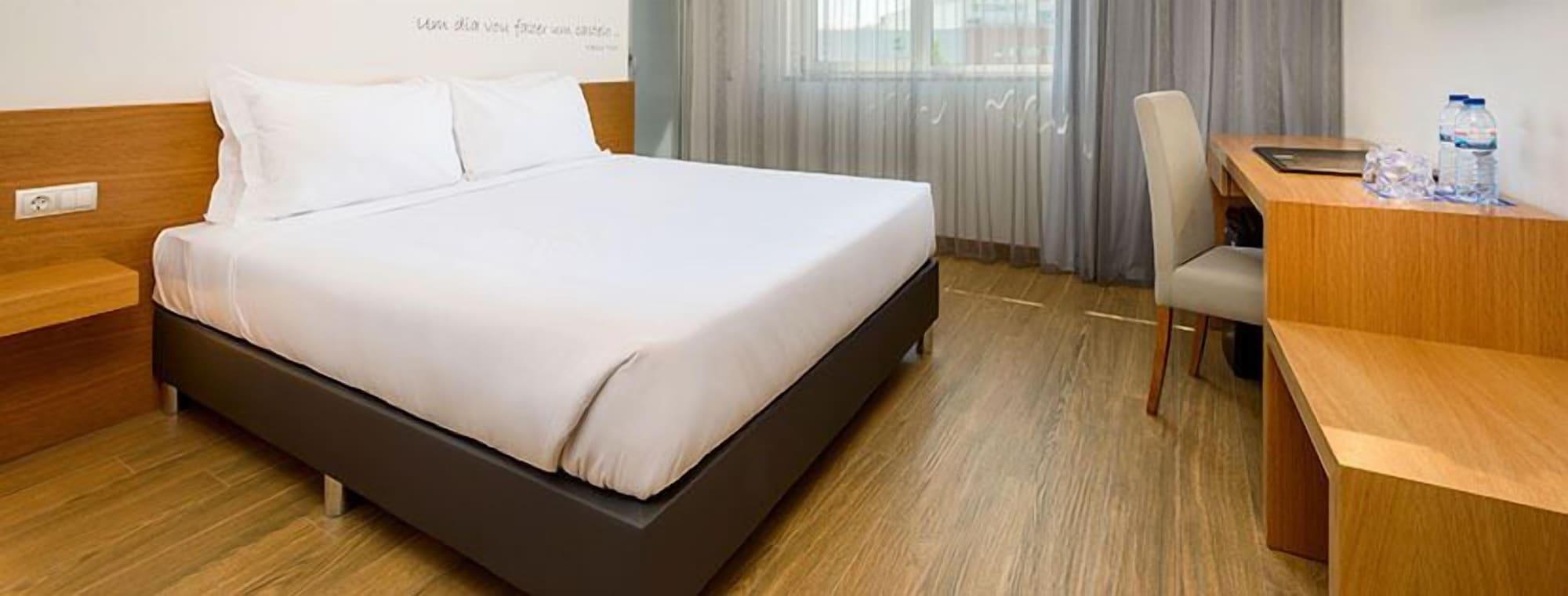 Tryp By Wyndham Leiria Hotel Kültér fotó