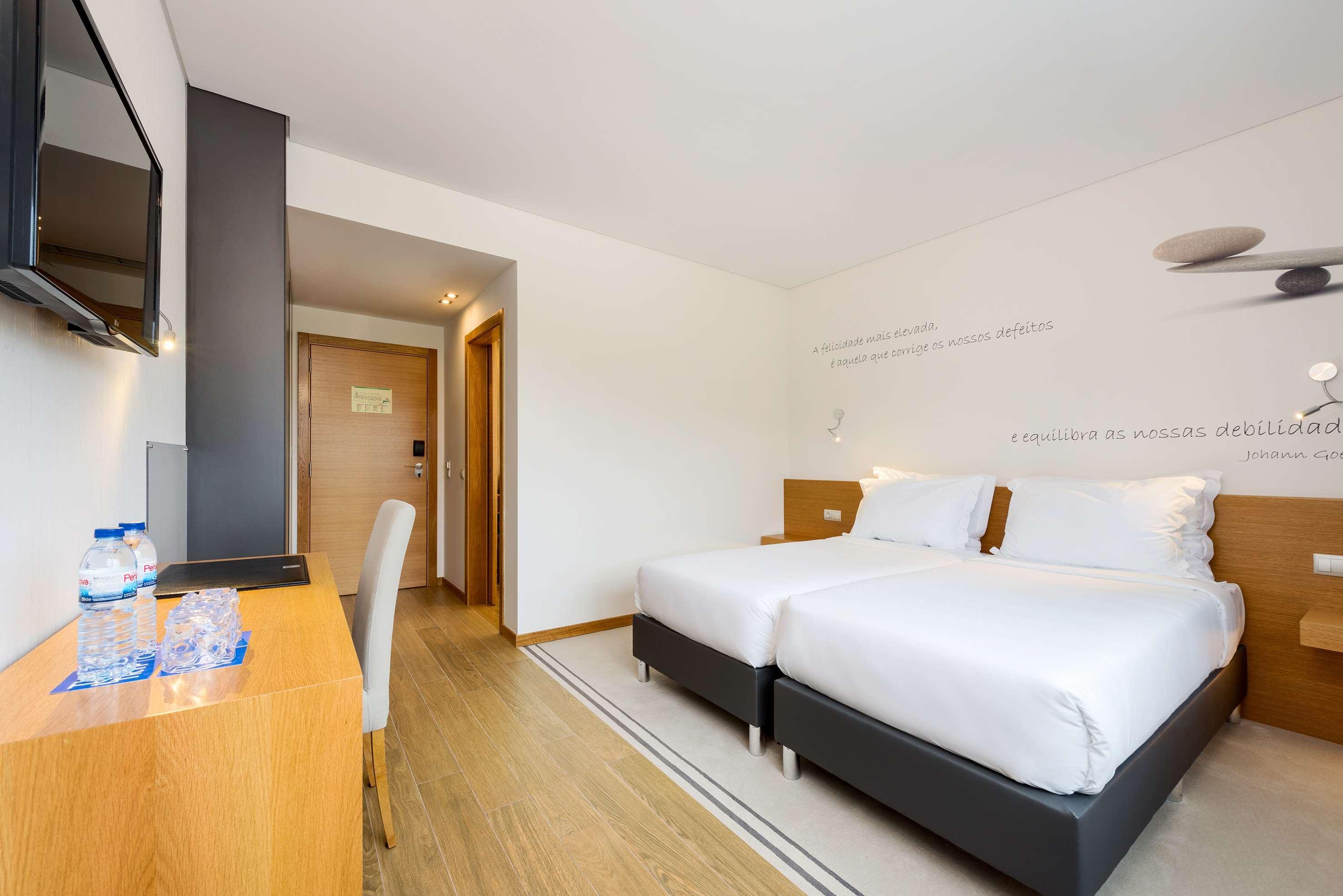 Tryp By Wyndham Leiria Hotel Kültér fotó