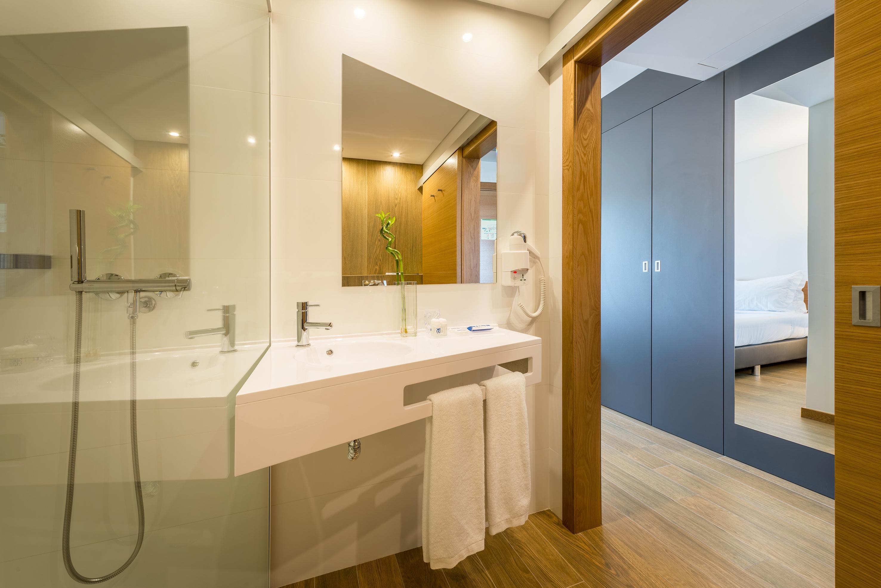 Tryp By Wyndham Leiria Hotel Kültér fotó