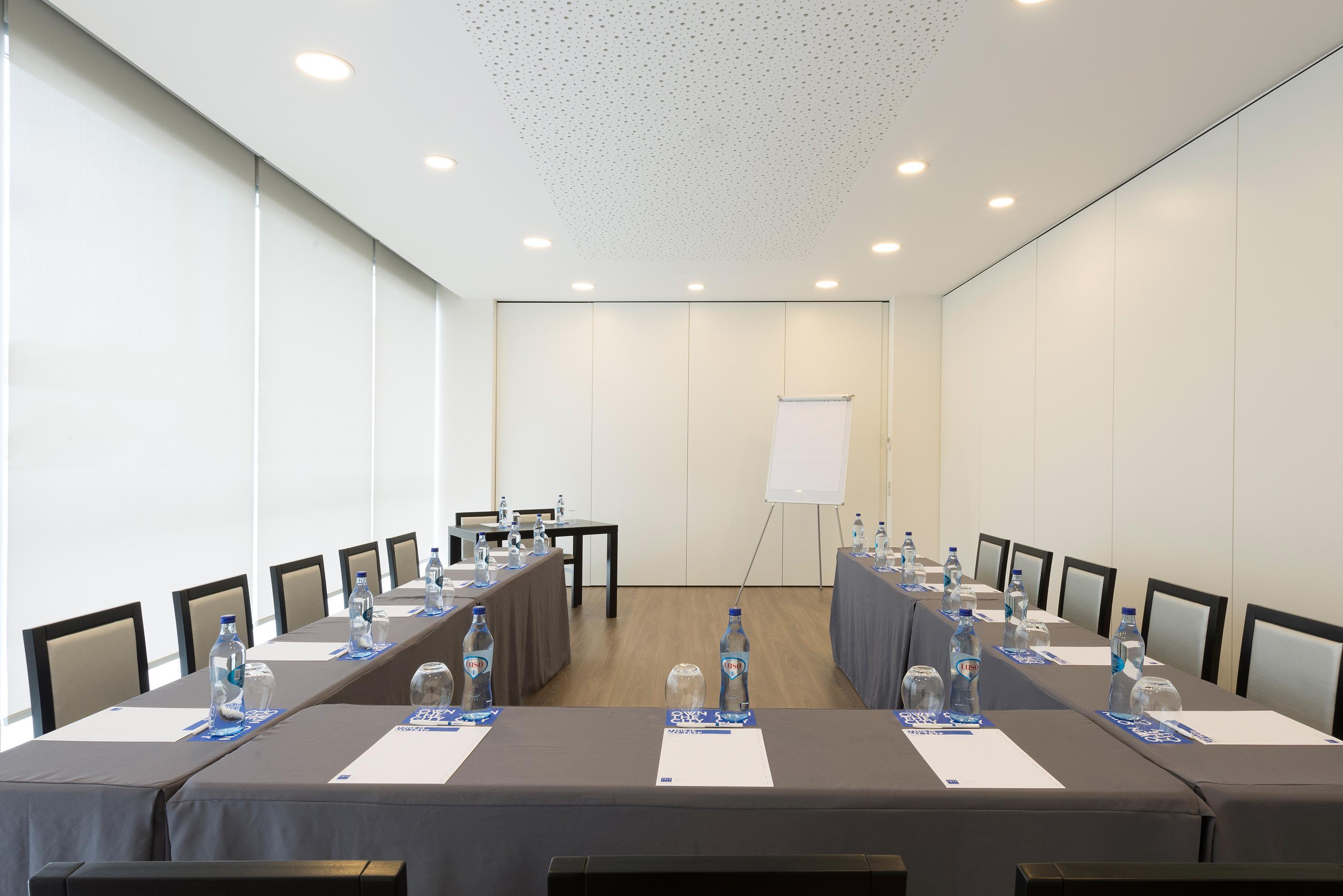 Tryp By Wyndham Leiria Hotel Kültér fotó